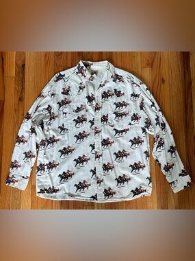 Casual White Western Button-Down Shirt with Cowboy Print & Snap Buttons